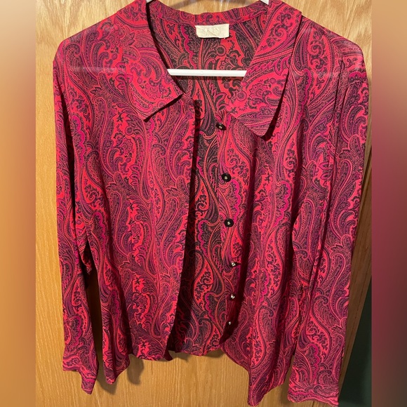 Guest Tops - Pink paisley vintage blouse